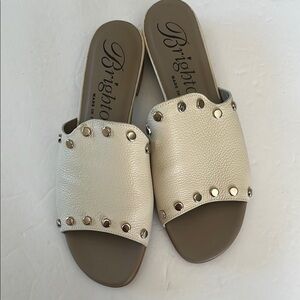 Brighton pretty tough night zinc studded leather sandals Ivory 3/4” heel 7.5